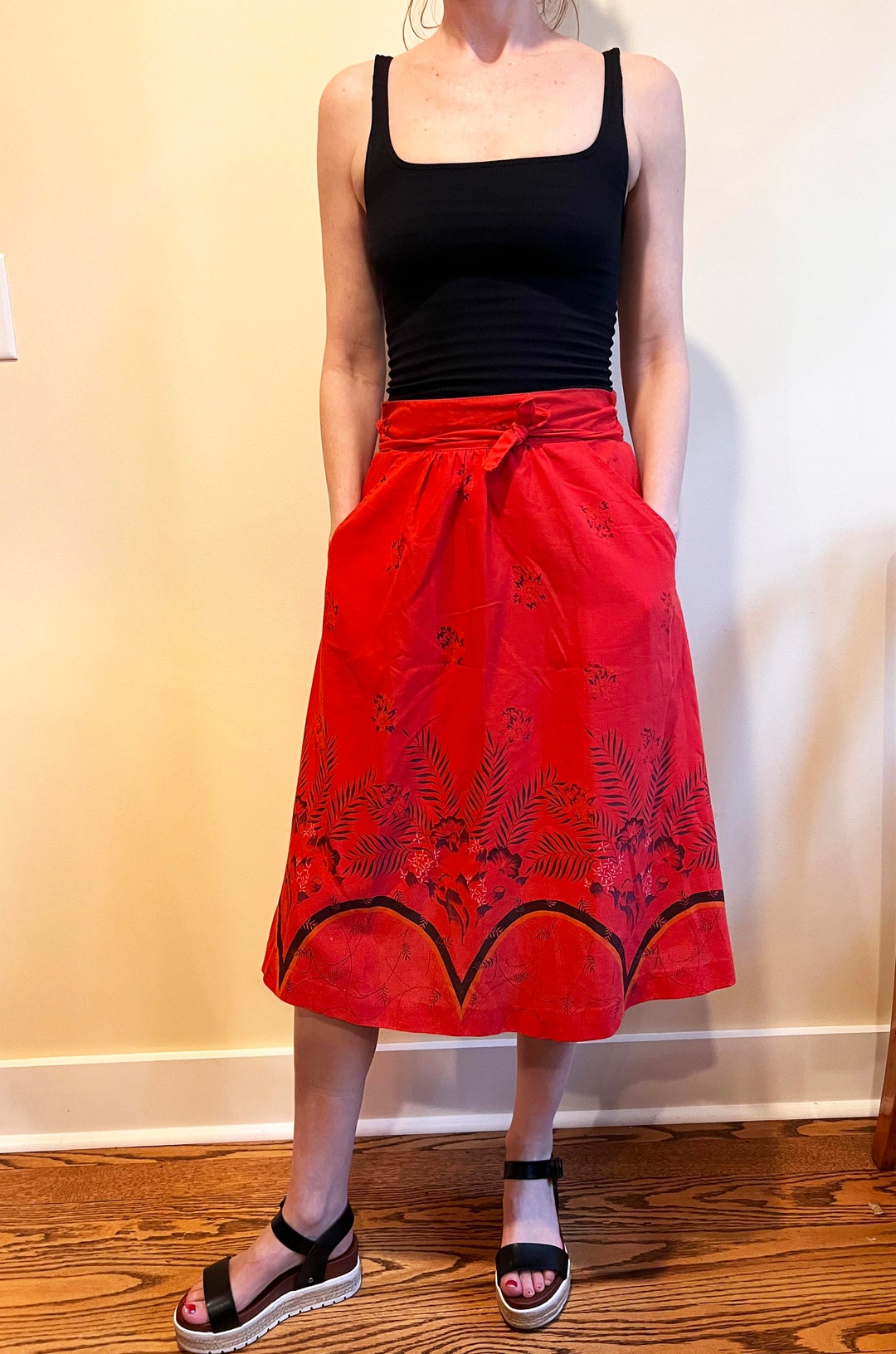 Red wrap skirt (ZZ) main image 1