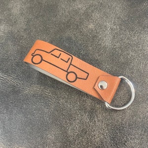 Land Rover Defender 130 Hi-Cap Leather Style Keychain
