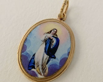 Vintage 14K Gold Mother Mary Esmalte Pendant