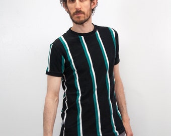 Camiseta vintage de rayas de los 90: negra, verde y blanca (tallas XS/S)