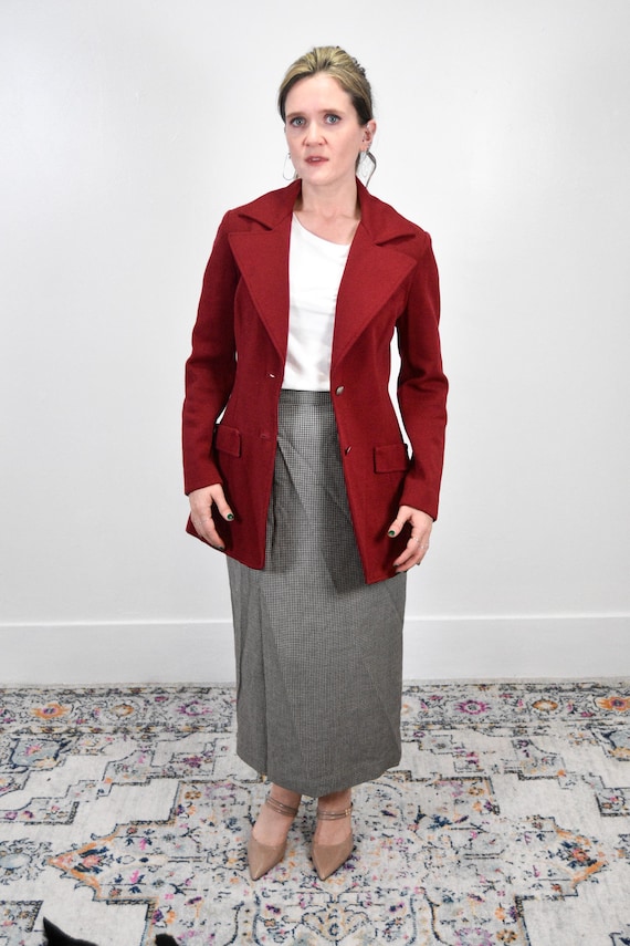 Vintage 70s Women's Cranberry Red Polyester Feel Office Blazer