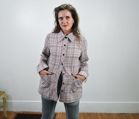 Vintage 70er Jahre Karomuster, weiße Hemdjacke, rot-marine kariert