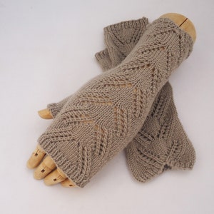 Fingerless Lace Mittens, Fingerless Mittens, Women Mittens, Mittens in Beige