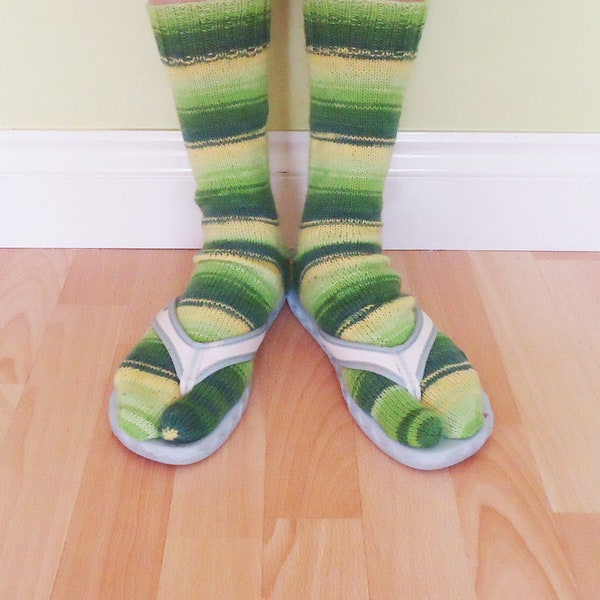 Flip Flops Socks, Tabi Socks, Japanese Socks, Split Toe Socks, Women Thong Socks, Toe Socks, Socks in Green