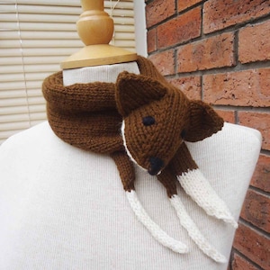 Handknitted Fox Mini Stole, Fox Mini Scarf, Knitted Fox Neckwarmer