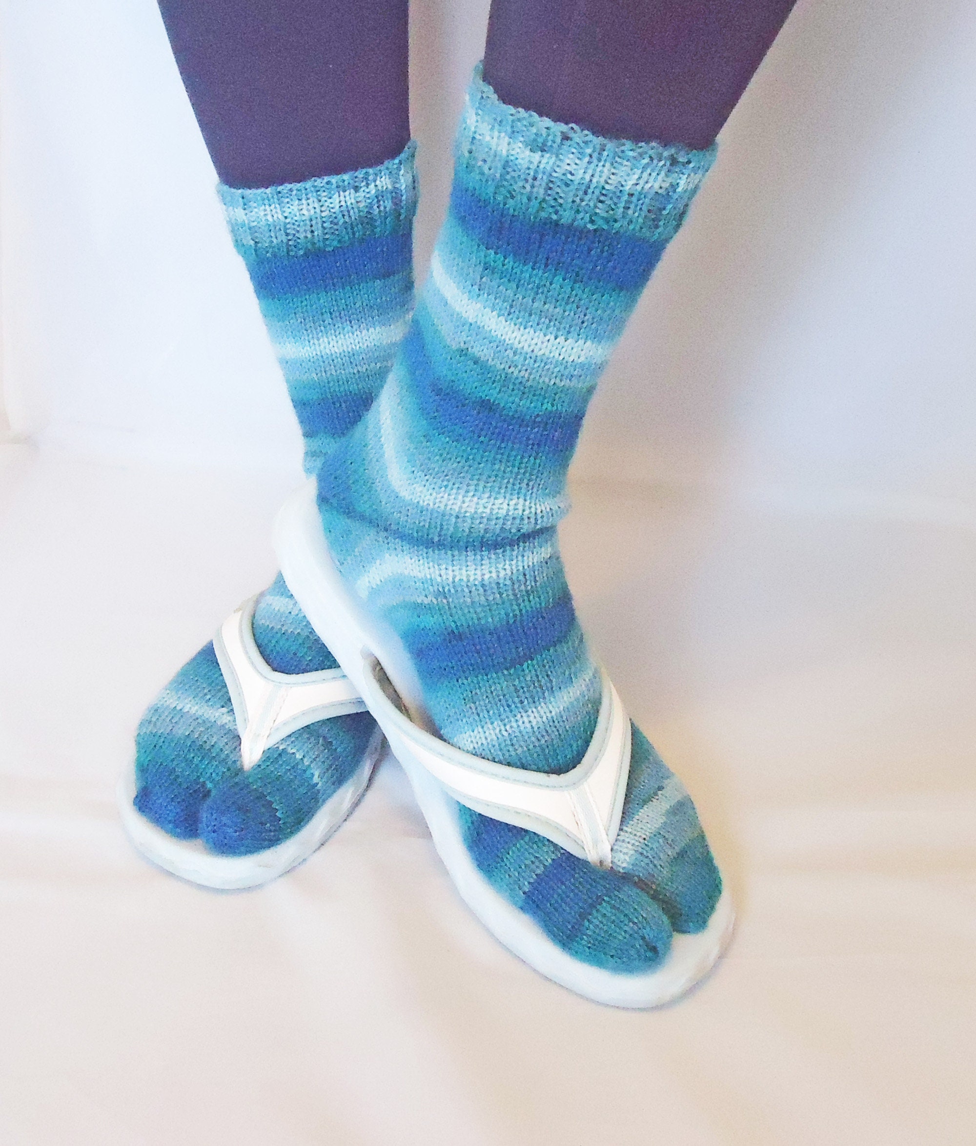 Wool flip flop best sale socks