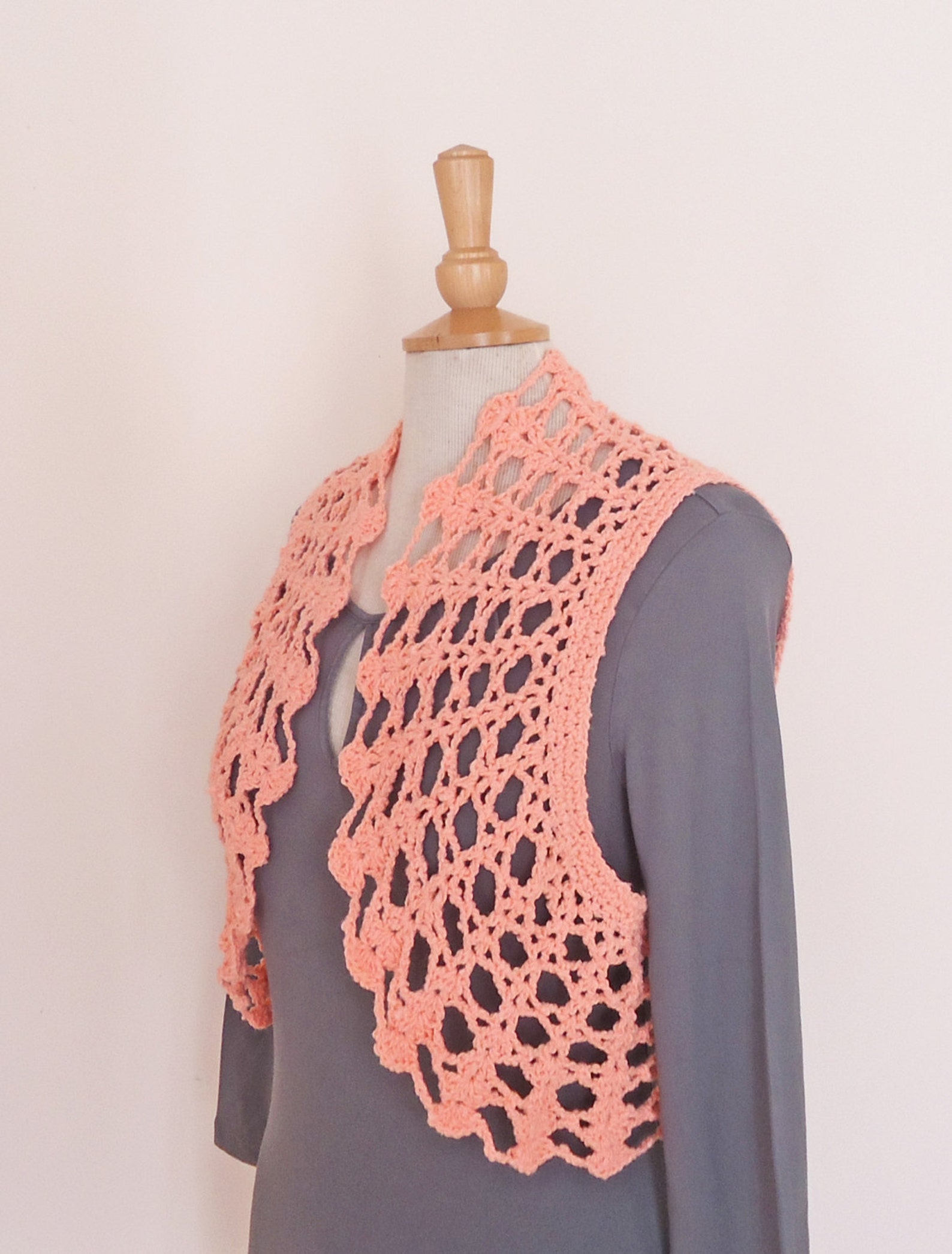 Crochet Bolero / Cotton Bolero Jacket / Crochet Lace Shrug / Crochet Jacket / Peach Cotton Lace