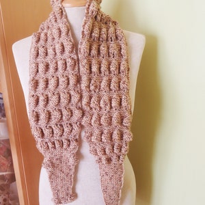 Unisex Alligator/Gator/Crocodile Chunky Scarf , Crocodile Scarf in Beige