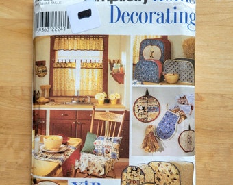Simplicity Apple Kitchen Accessories Pattern 8437 Sewing Patterns - c. 1998 - Appliance Covers, Tea Cozy, Potholder, Place Mat, Hot Pads