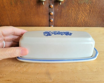 1/4 lb Covered Butter Dish by Pfaltzgraff YORKTOWNE Vintage 1960's - Stoneware - 7-7/8" long - Blue Top Design