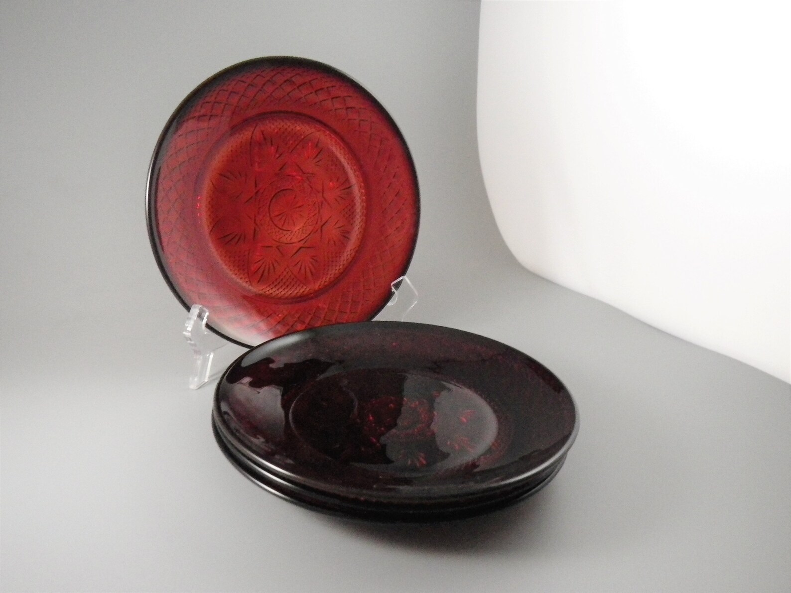 Set of 4 Glass Lunch Plates in Antique Ruby Pattern by CRISTAL Etsy