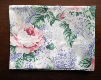 Lady Pepperell Pillowcase Vintage Standard Size Pillow Case Flowers Hydrangeas and Roses Blue Pink Green Bed Linens No-Iron Percale Floral