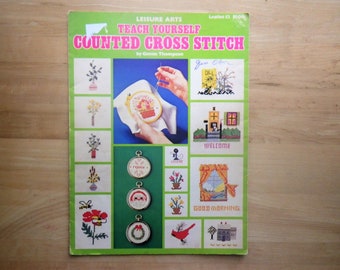 Teach Yourself Counted Cross Stitch 20 Patterns Leaflet 52 by Leisure Arts Copyright 1975 Stitchery Gift Craft Flowers Cat Bird BeesCottage