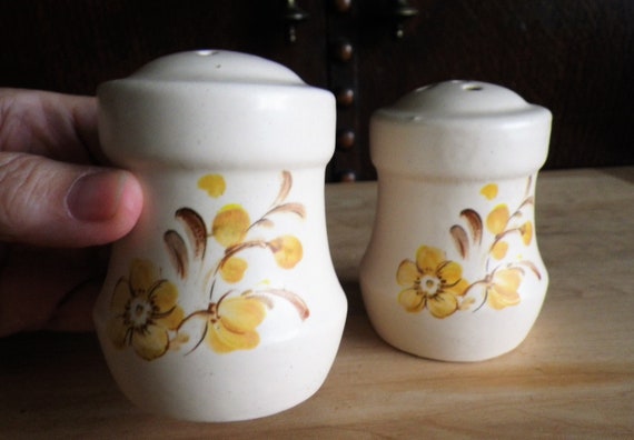 Silos Salt & Pepper Shakers - Magnolia