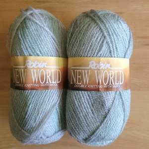 Set of 4 Skeins of Robin New World Yarn Double Knitting with Wool - Color 3385 Gray w/ Hints of Sage Weight 50gm - England - Dye Lot 3377
