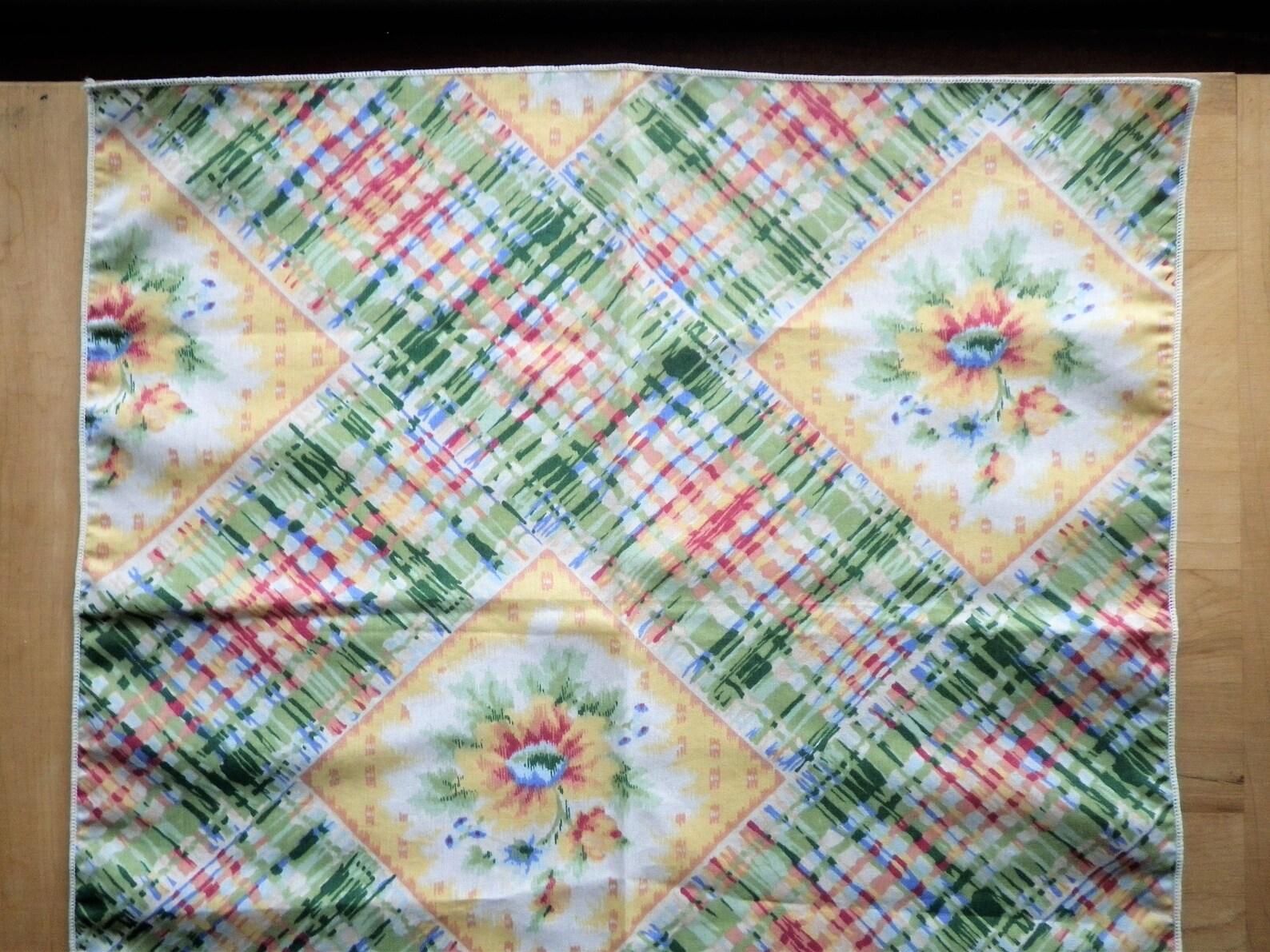 3 Vintage Cloth Napkins Floral Ikat Pattern 17x17 Inch Fall Etsy