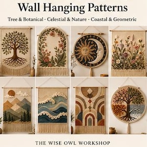 Pode incluir: Uma coleção de padrões digitais intitulada 8 Premium Crochet Wall Hanging Patterns da The Wise Owl Workshop. Inclui oito designs distintos, apresentando árvores, elementos botânicos, sol e lua, montanhas, ondas e formas geométricas.
