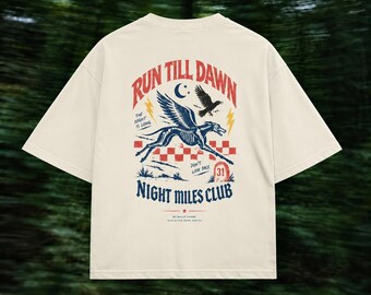 Run Till Dawn Oversize T-Shirt in Ecru: Organic Cotton Running Shirt for Runners, Trail Runners & Night Runs