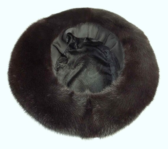 Black Velvet and Mink Breton Hat - image 10