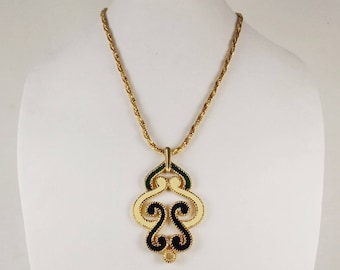 JOMAZ Pendant Necklace