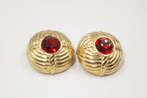 CINER Ruby Red Clip On Earrings - image 4
