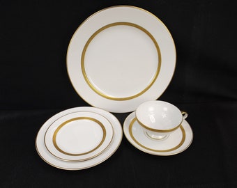 ROSENTHAL Laurel Wreath Pattern 5-Piece Place Setting