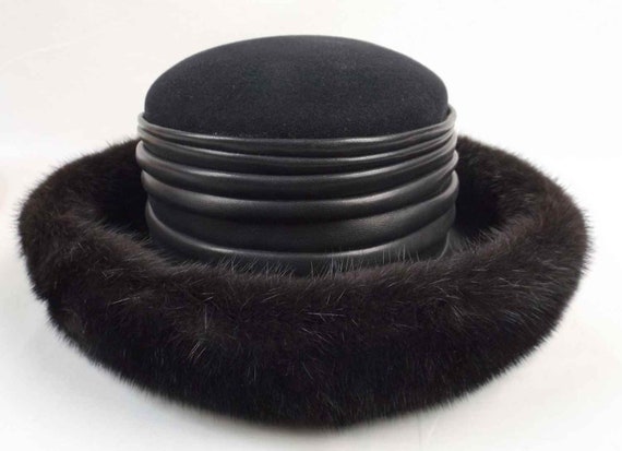 Black Velvet and Mink Breton Hat - image 6