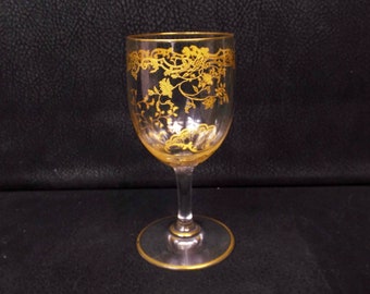 SAINT LOUIS Burgundy Wine Goblet