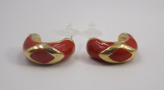 Red Enamel on Gold Tone Half Hoop Post Earrings - image 4