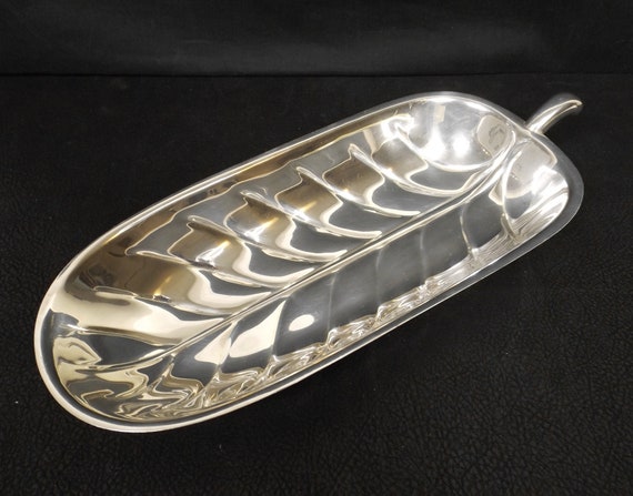 INTERNATIONAL SILVER Co. Leaf Shaped Silver Plated Dish - Etsy