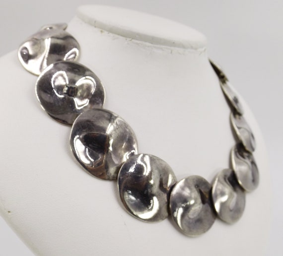 Wearable Art - Modernist Disc Silver Necklace - image 2