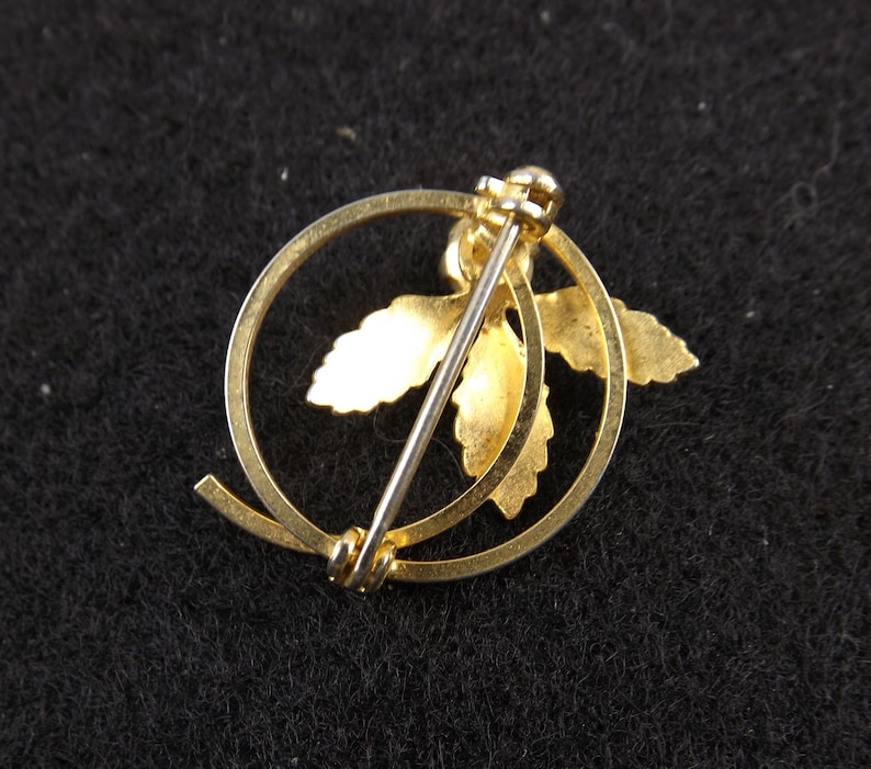 Small Vintage Circle Brooch with Three Leaves and Single Pearl