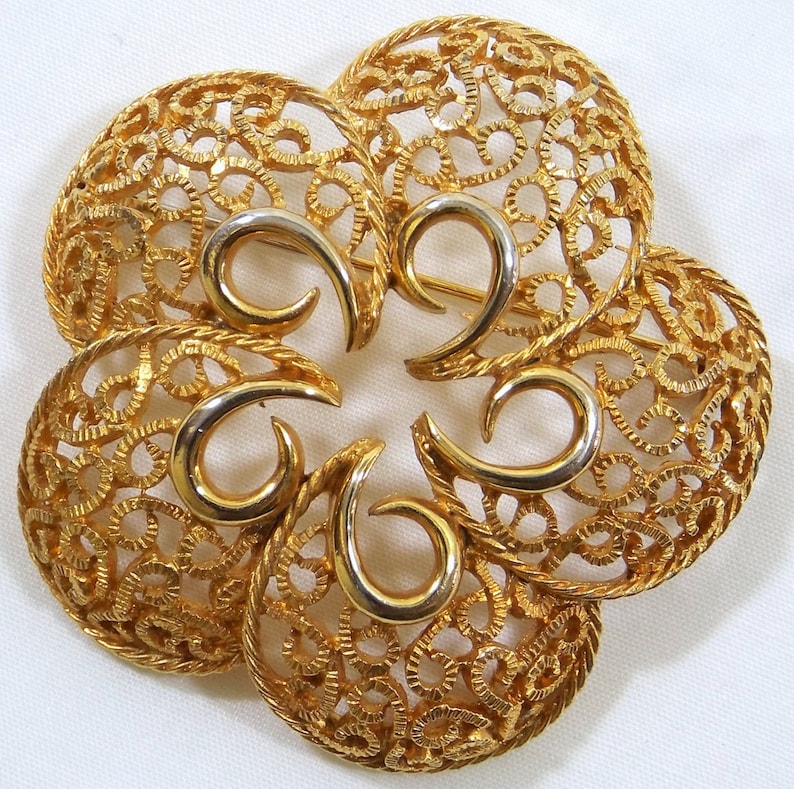 Gold Tone Filigree Brooch