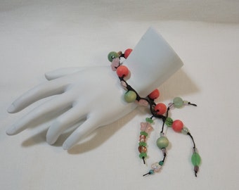 Free Form Macrame and Bead Bracelet