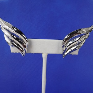 CROWN TRIFARI Clip On Earrings