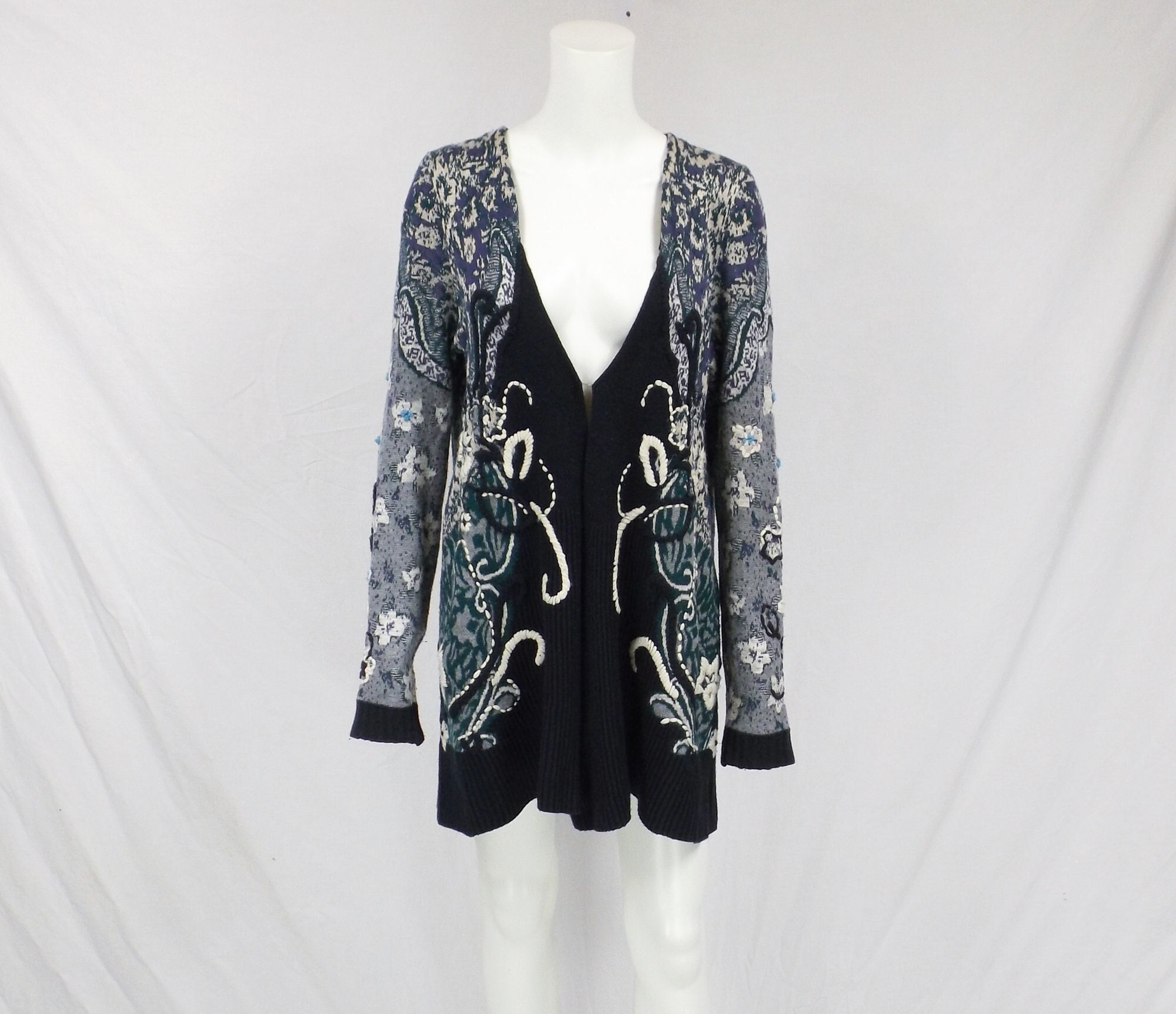 Anthropologie store hwr sweater
