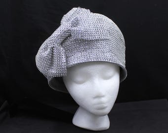 Vintage YSL Kryształowy Beret - 1993 Yves Saint Laurent Encore - Rozmiar M