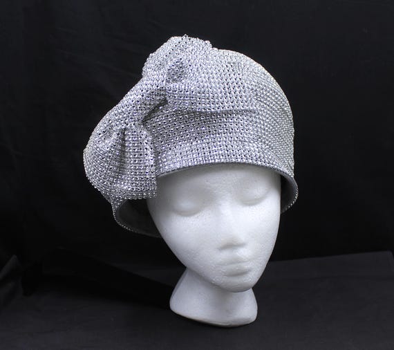 Vintage Yves Saint Laurent beret s-l400.jpg main image 2