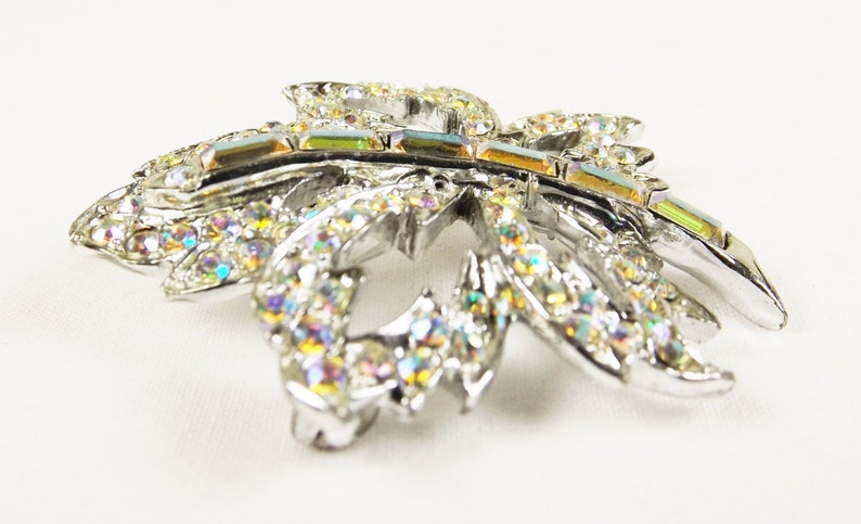 TOP for WEISS Aurora Borealis Crystal Maple Leaf Brooch