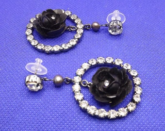 BETSEY JOHNSON Black Rose Dangle Earrings