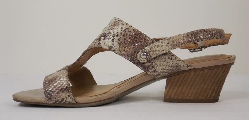 naturalizer snakeskin sneakers