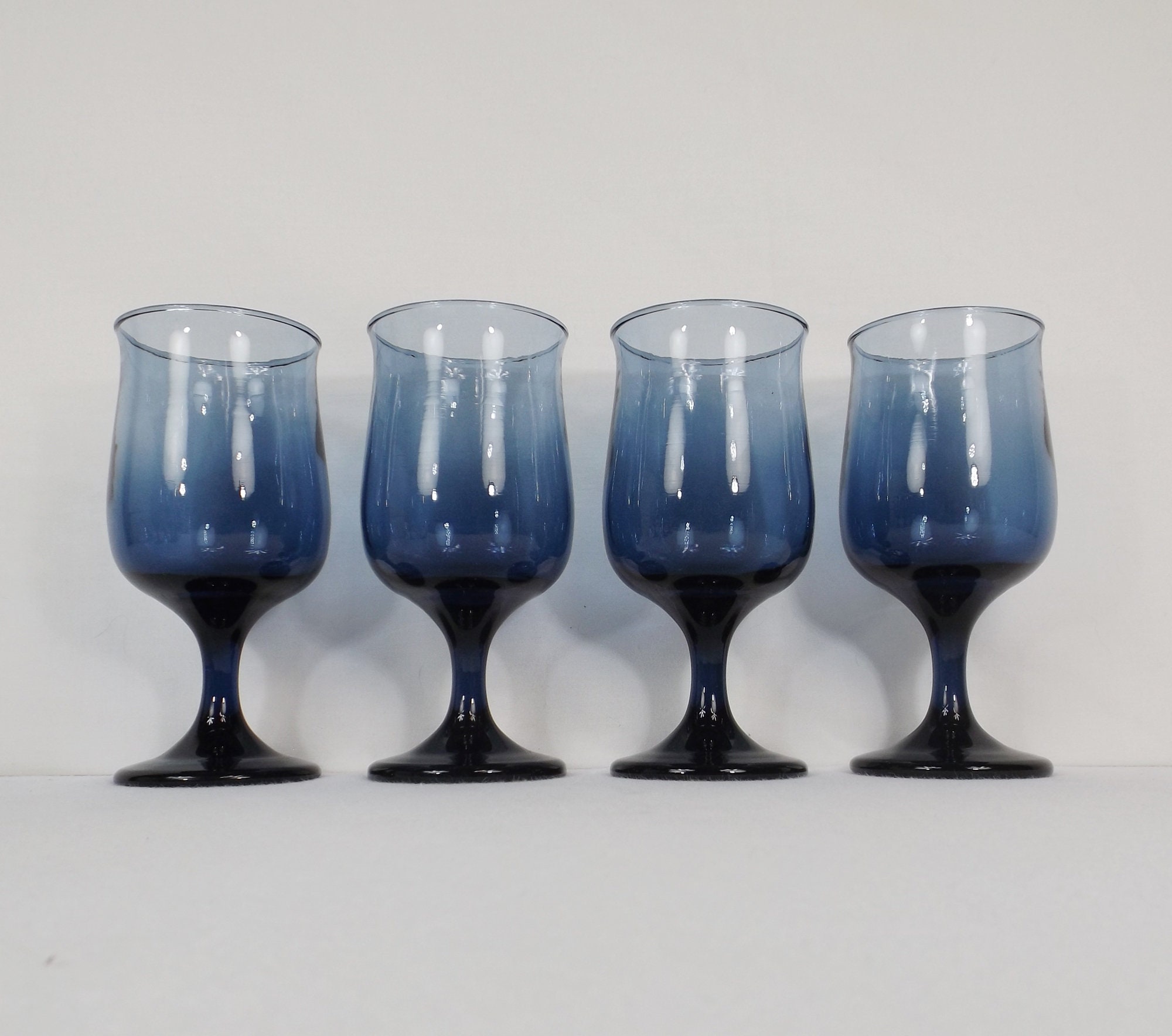 コバルトブルー カットクリスタル ステムグラス 4個セット コバルトブルー カットクリスタル ステムグラス 4個セット