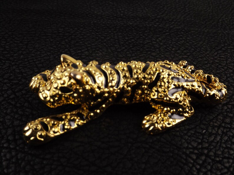 Bold Big Cat Tiger Brooch image 10