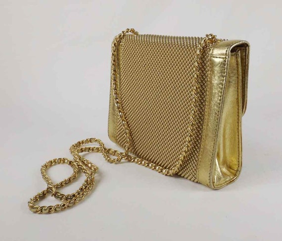 WHITING and DAVIS Gold Metal Mesh Shoulder Bag Cl… - image 4