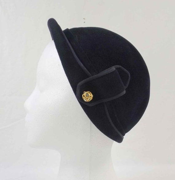 1920's ANN RELLIE Black Velvet Cloche Hat - image 2