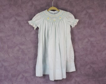 Pintinhos smocked e ovos vestido infantil verde claro tamanho 12-18 meses?