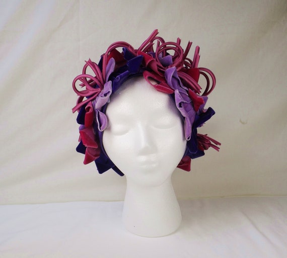 1960's CHRISTIAN DIOR Chapeaux Bow Covered Toque - image 1