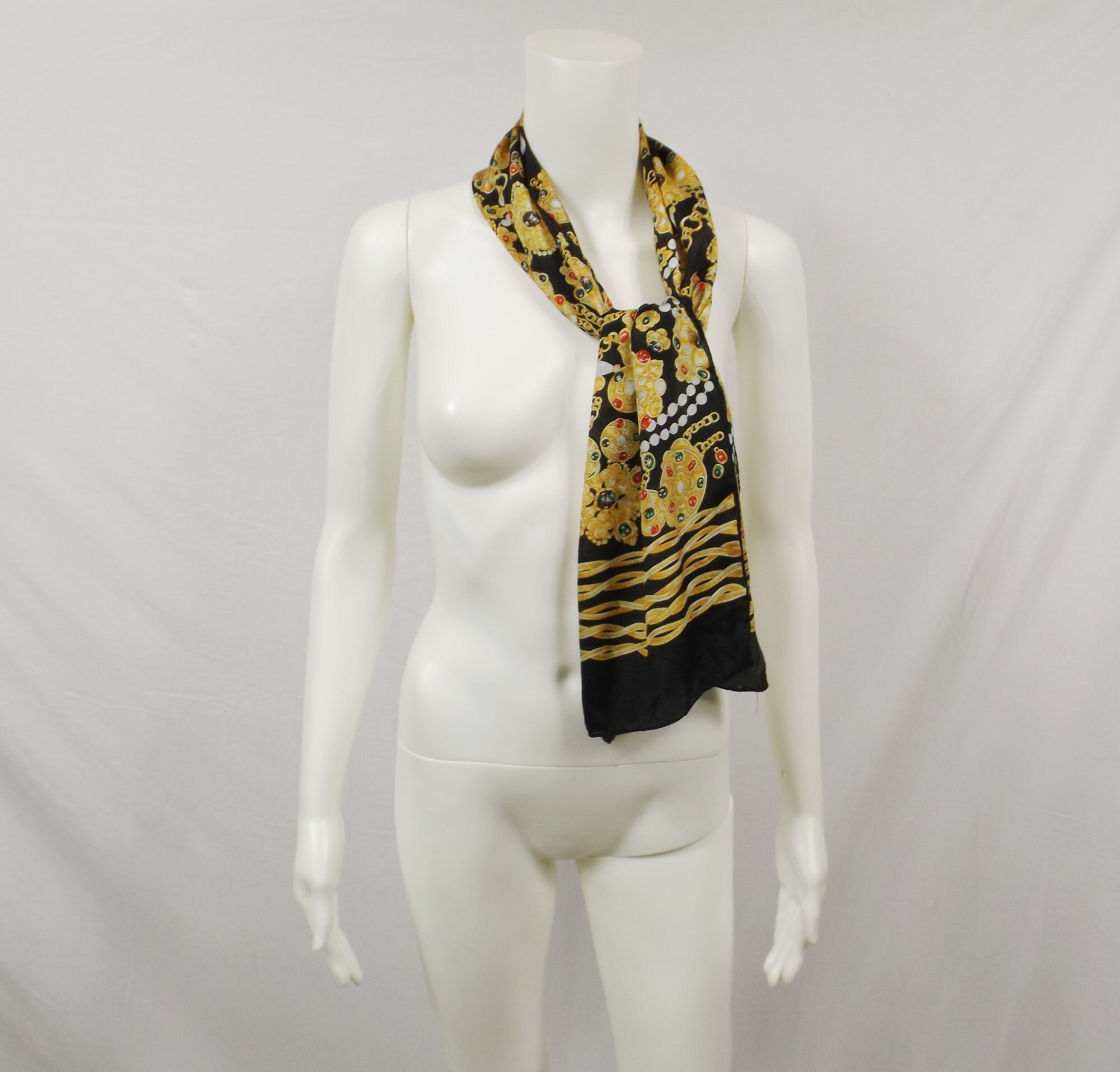 【関税＆送料込み】ChloAC Scarves SCARF VINTAGE AUTHENTIC CODELLO SPORT ZIG ZAG WAVES BLACK