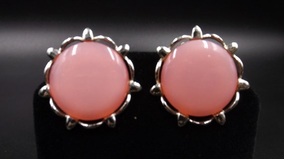 1950's Signed STAR Pink Thermoset "Moonglow" Clip… - image 3