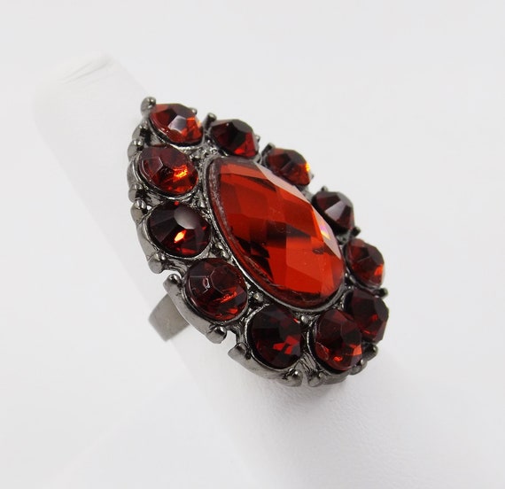 Red Rhinestone Teardrop Shaped Statement Ring - image 4